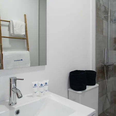 Apartment Host Wise - Modern Bright *